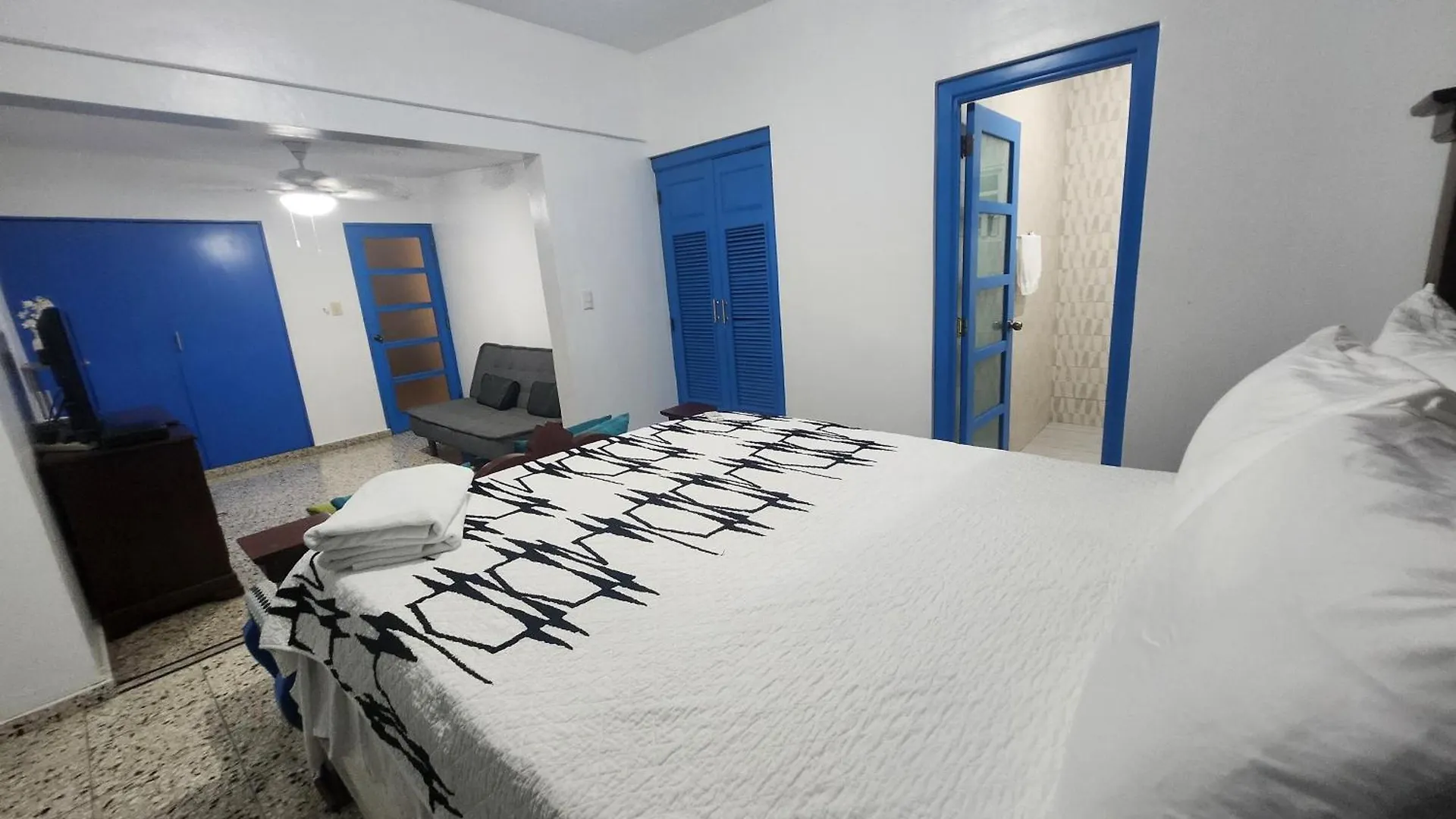 Вилла Private House With Pool, Ac, Bbq, Fast Wi-Fi, Pet & Family Friendly, Near Colonial Zone, Mirador Sur Park & Ocean, In Санто-Доминго 0*,  Доминиканская Республика