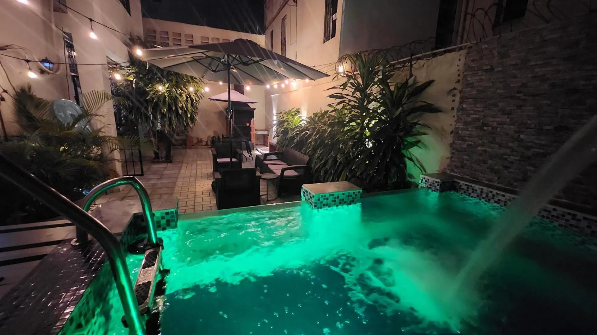 Вилла Private House With Pool, Ac, Bbq, Fast Wi-Fi, Pet & Family Friendly, Near Colonial Zone, Mirador Sur Park & Ocean, In Санто-Доминго